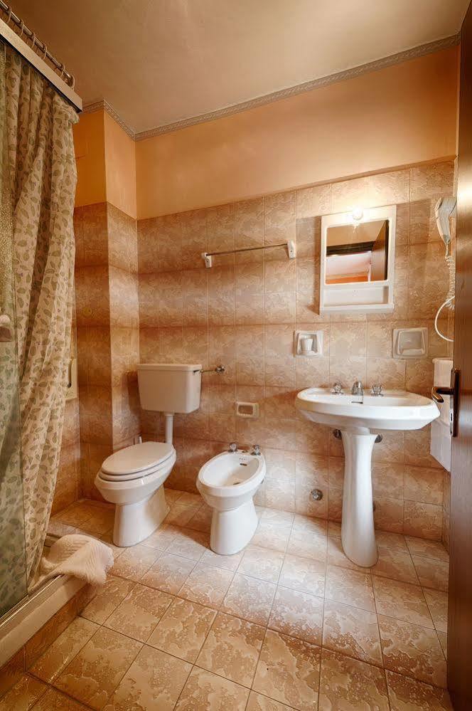 Albergo Mancuso Del Voison Aosta Luaran gambar