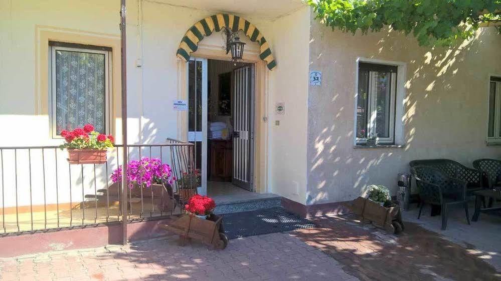 Albergo Mancuso Del Voison Aosta Luaran gambar